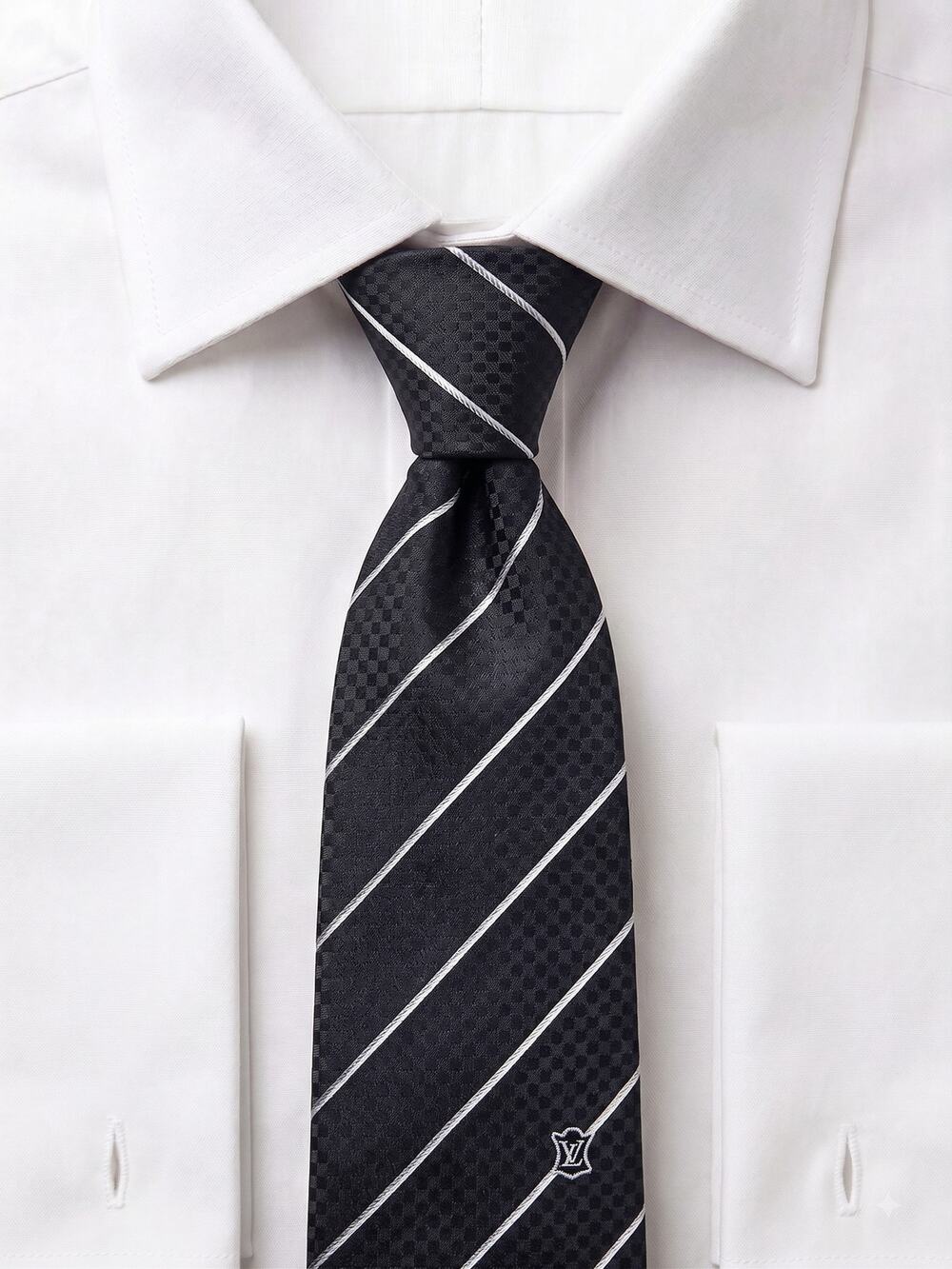Louis Vuitton Paris Black 100% Silk Necktie